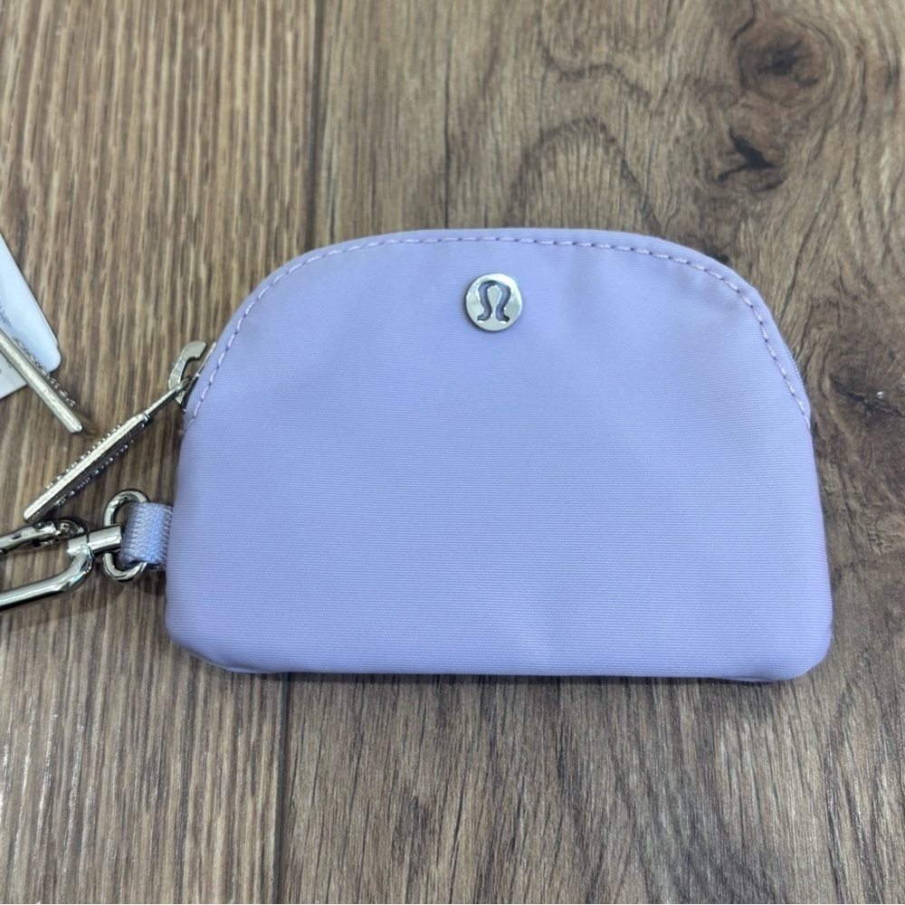 NWT Lululemon Dual Pouch Wristlet In Lilac Ether - Picture 3 of 6